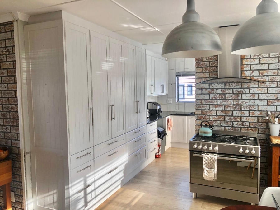 To Let 2 Bedroom Property for Rent in Vermont Western Cape